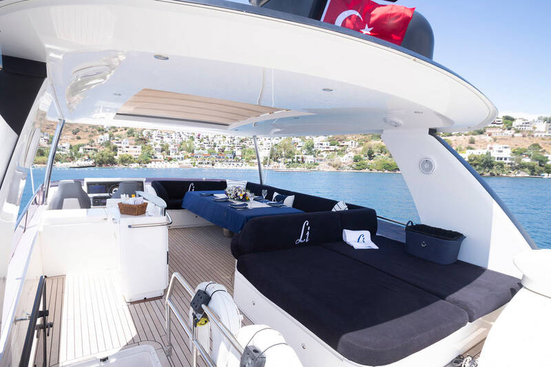 Flybridge