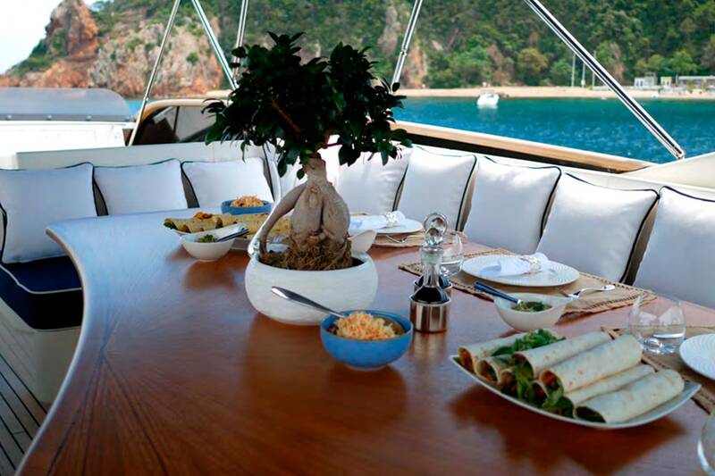 Dining area on flybridge M/Y LADY AMANDA