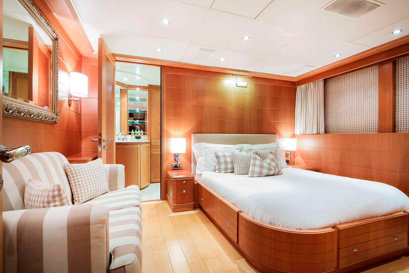 VIP cabin
