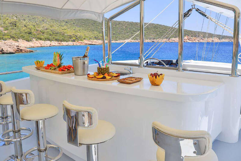 Bar on deck