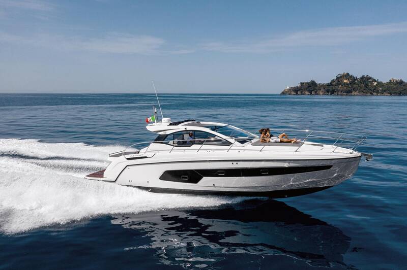 Exterior Atlantis 45