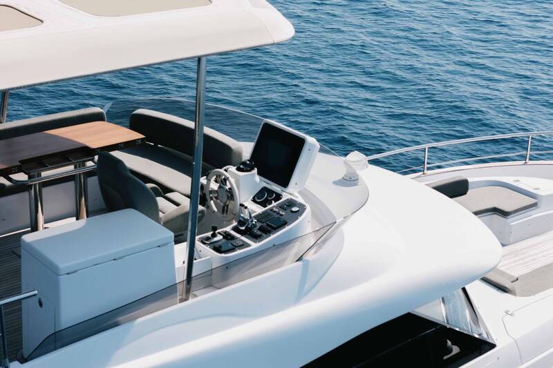 Azimut Magellano 53