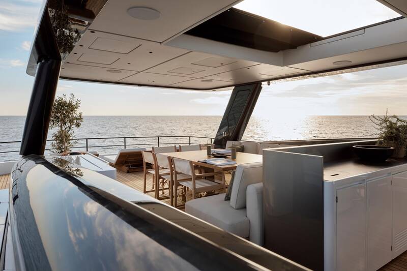 Flybridge