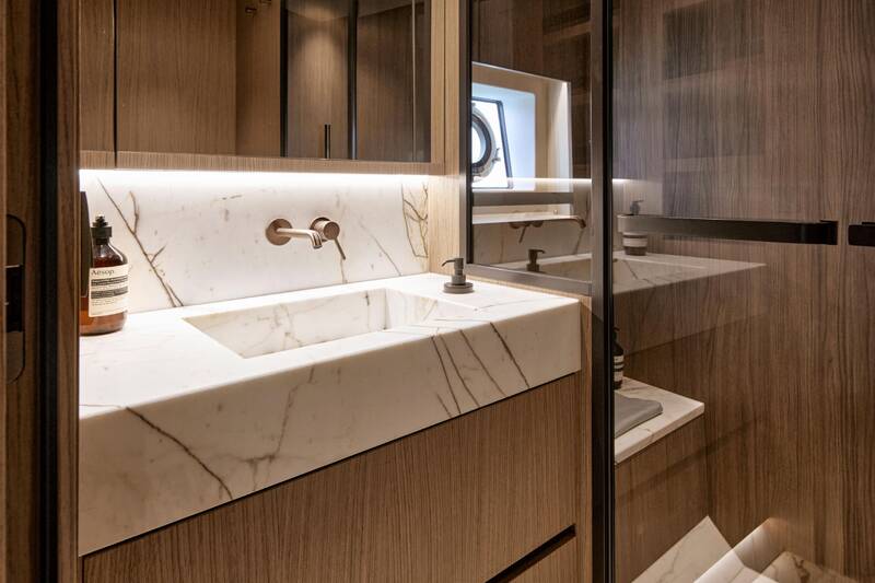 Master cabin bathroom