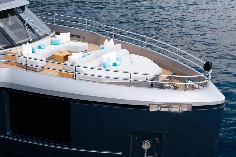 Lounge area on bow