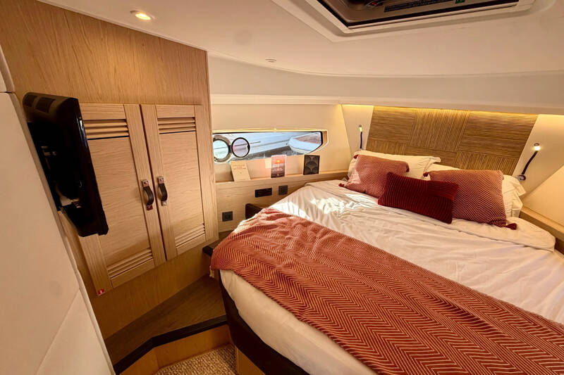 Master cabin