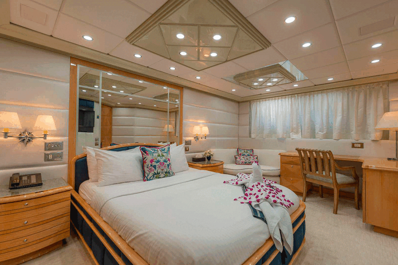VIP cabin