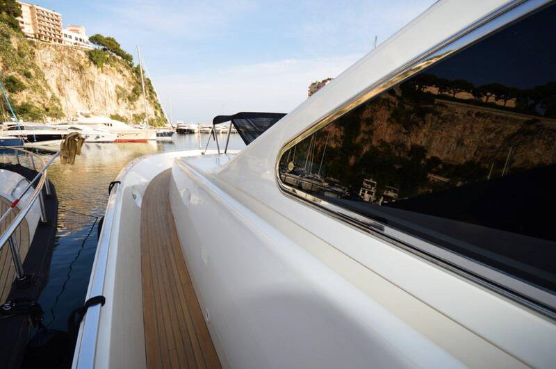 Side deck