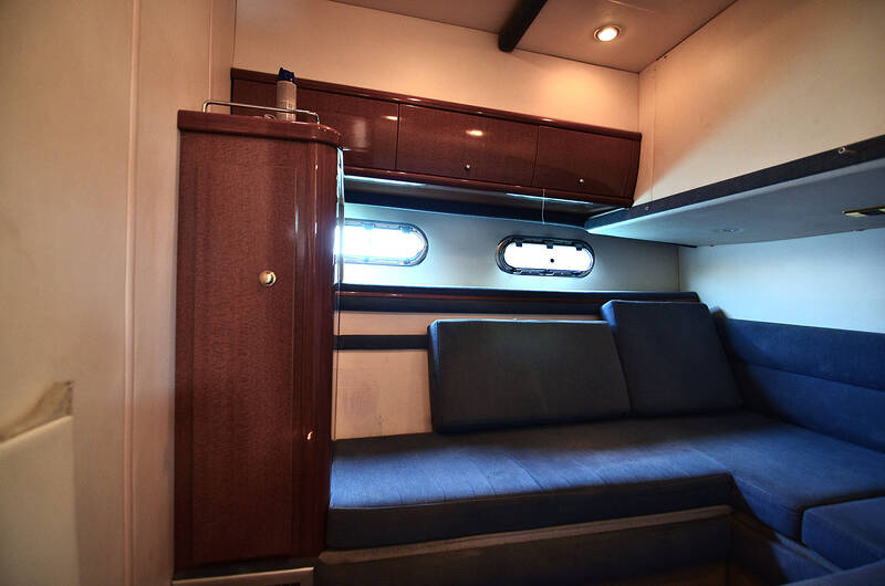 Guest cabin