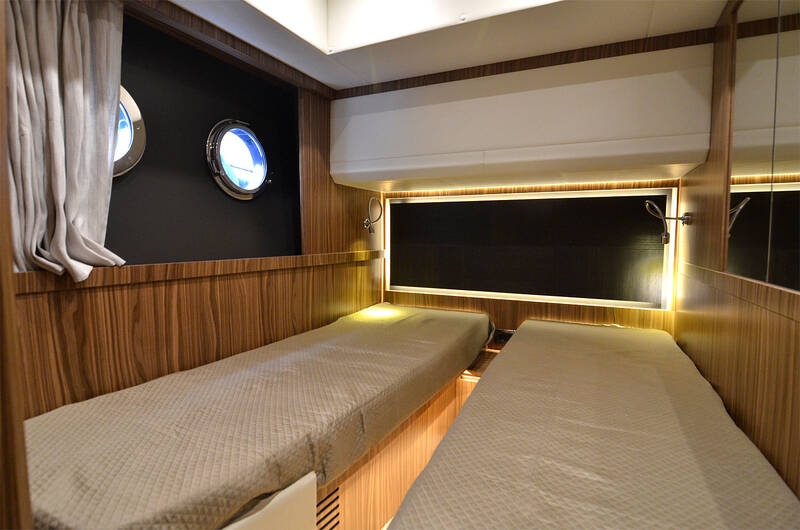 Guest cabin