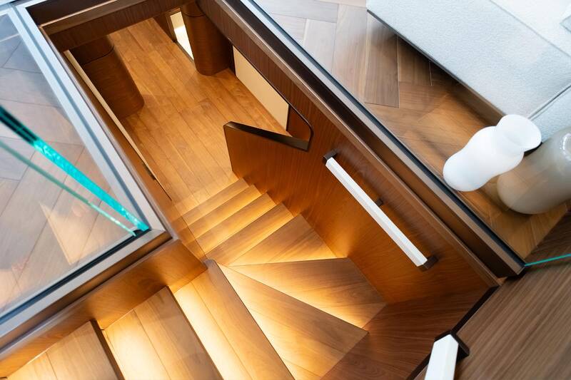 Stairs on lower deck