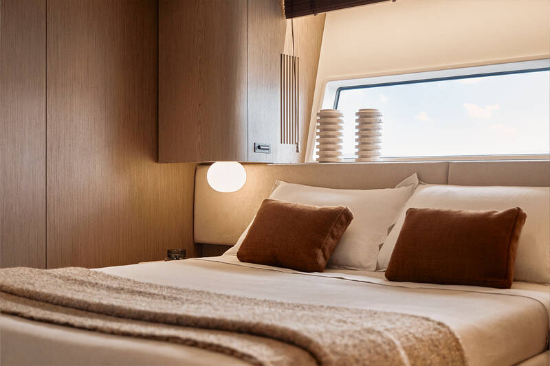 Stbd guest cabin