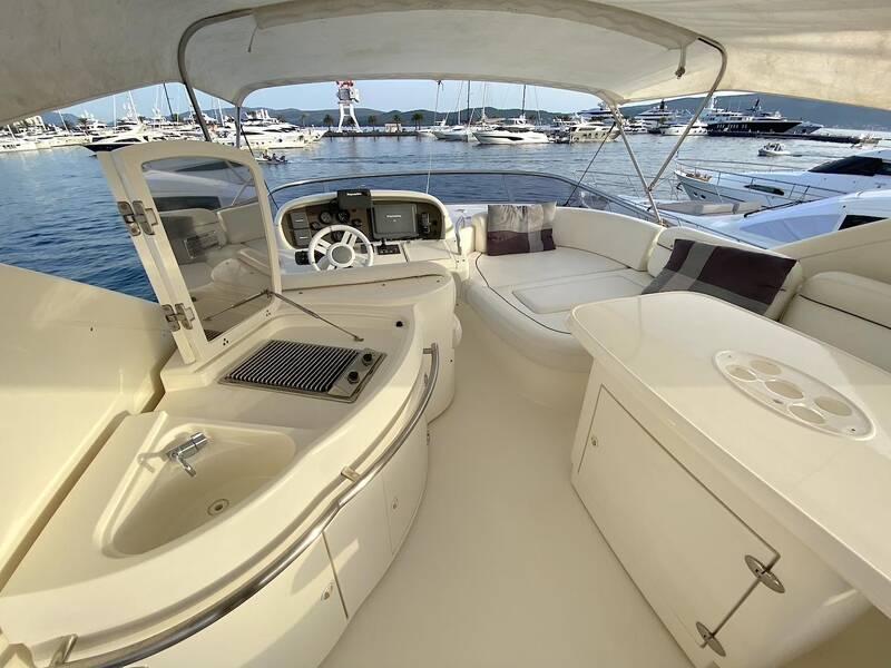 Flybridge