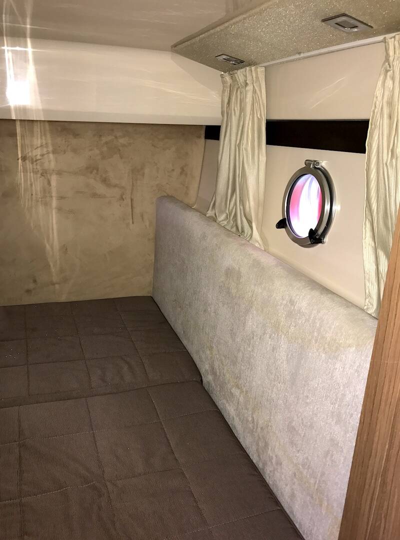 Guest cabin