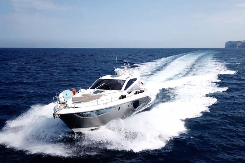 Exterior Cranchi 64 HT M/Y Jessy