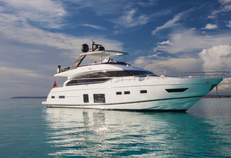 Exterior M/Y LA VIE