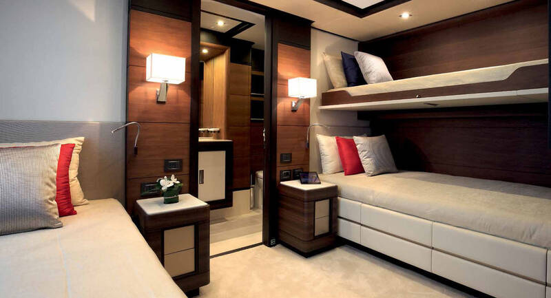 Guest cabin