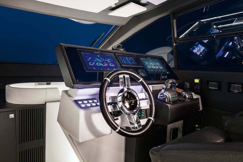 Main helm station