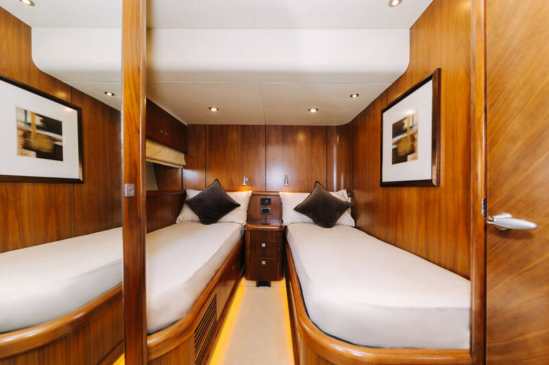 Guest cabin