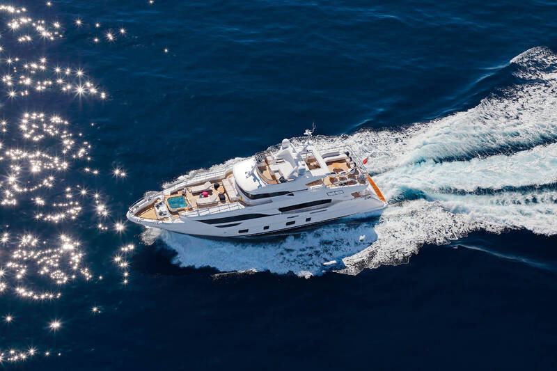 Exterior DELFINO 95