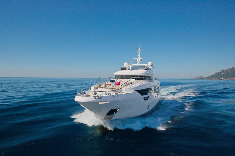 Exterior DELFINO 95