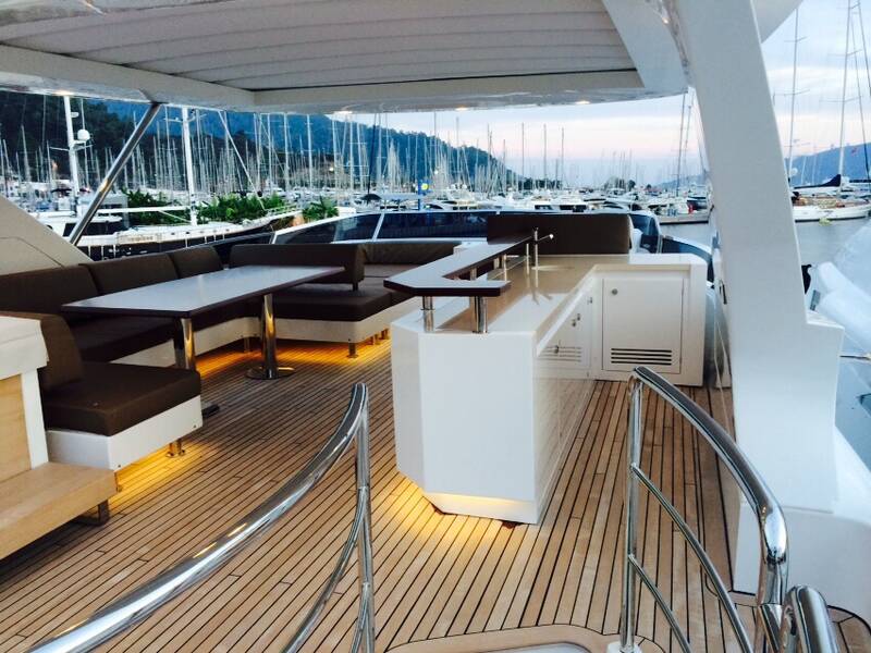 Flybridge