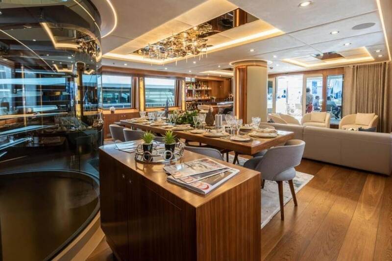 Main deck dining area