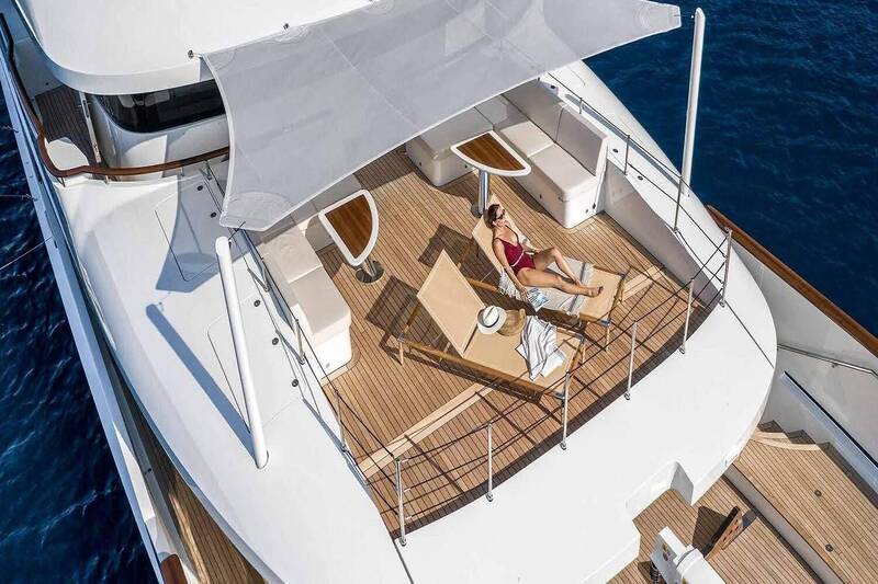 Lounge area in cockpit area on upper deck
