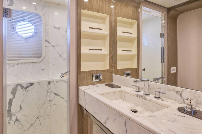 VIP bathroom