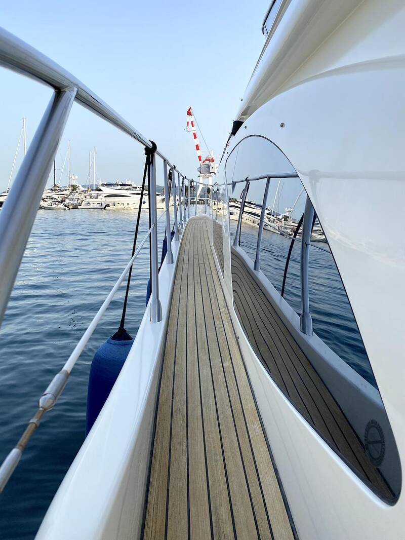 Side decks